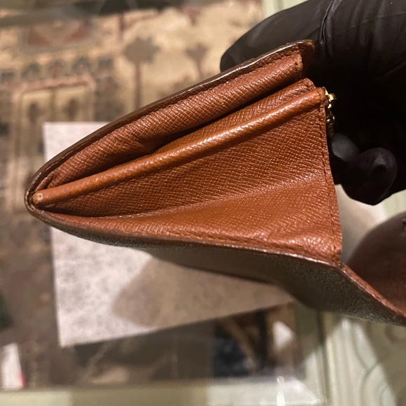 Louis Vuitton Brown Monogram - Picture 3 of 8